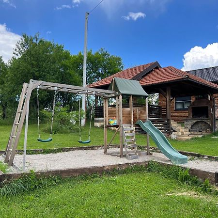 Timber Fairies Villa Slunj Luaran gambar